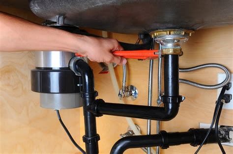 How to Tighten Seals and Stop a Garbage Disposal Leak from。